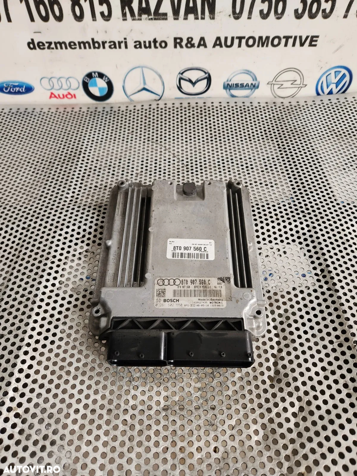 Calculator Motor ECU Audi A5 S5 RS5 A6 RS6 A4 RS4 Q7 A8 Vw Touareg 4.2 FSI Motor CAU Euro 5 Cod 8TC - 4