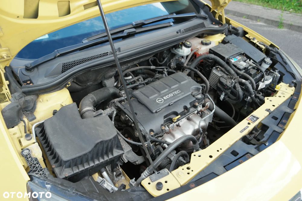 Opel Astra - 32