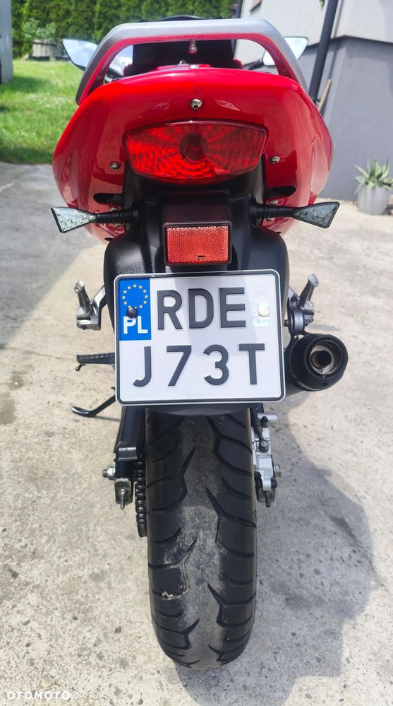 Hyosung GT - 4