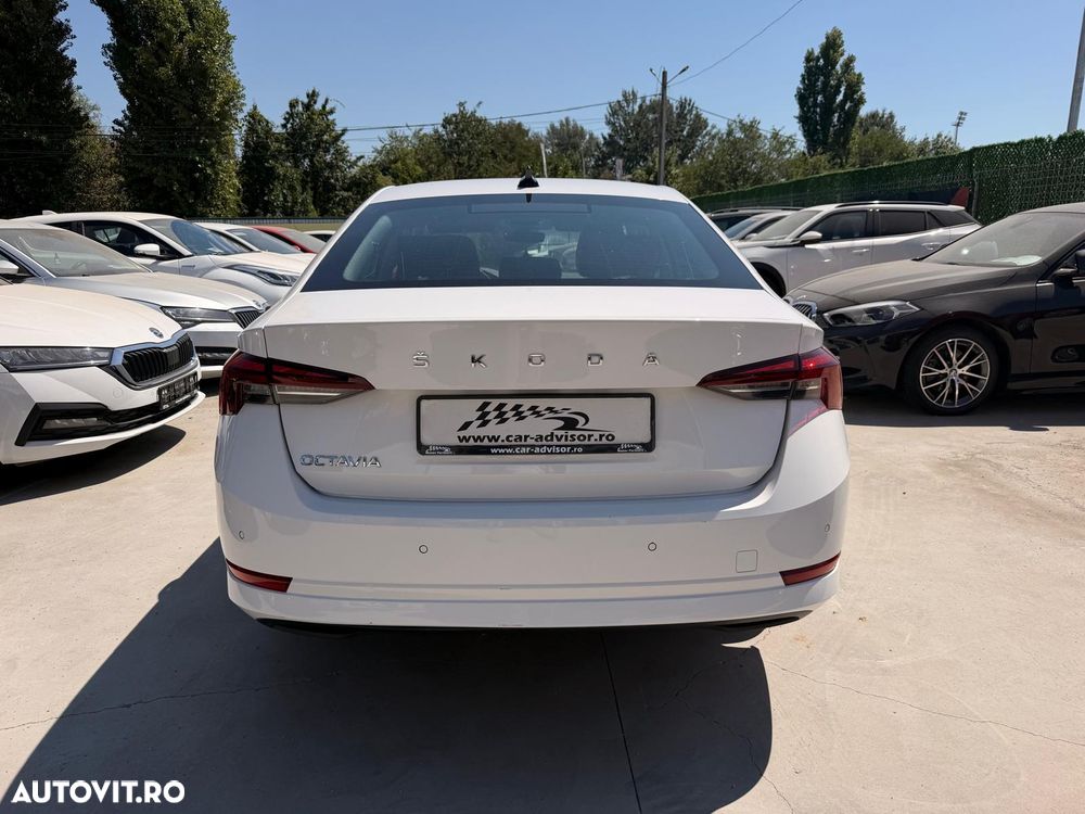 Skoda Octavia 2.0 TDI Style - 8