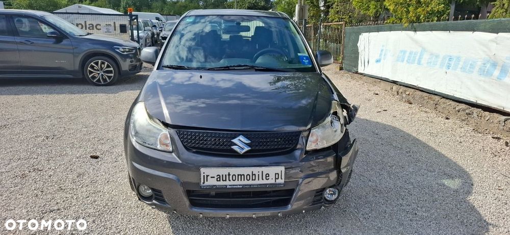 Suzuki SX4 - 1