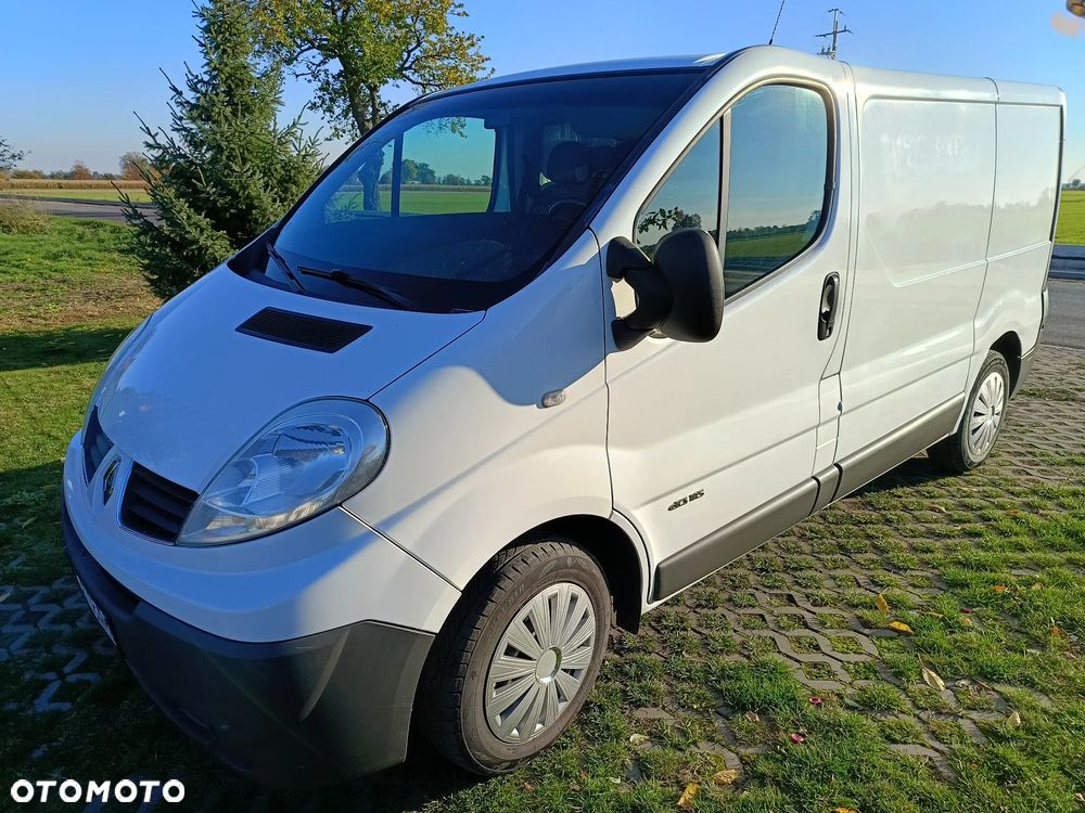 Renault Trafic - 2