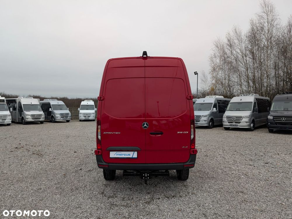 Mercedes-Benz Sprinter 319 - 6