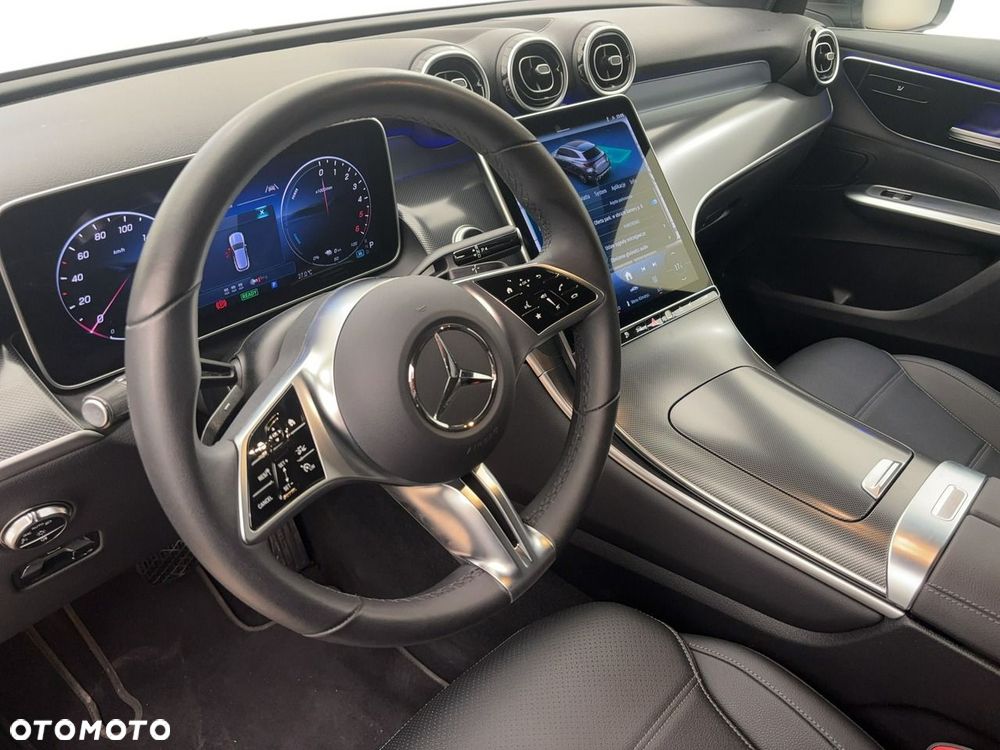 Mercedes-Benz GLC - 9