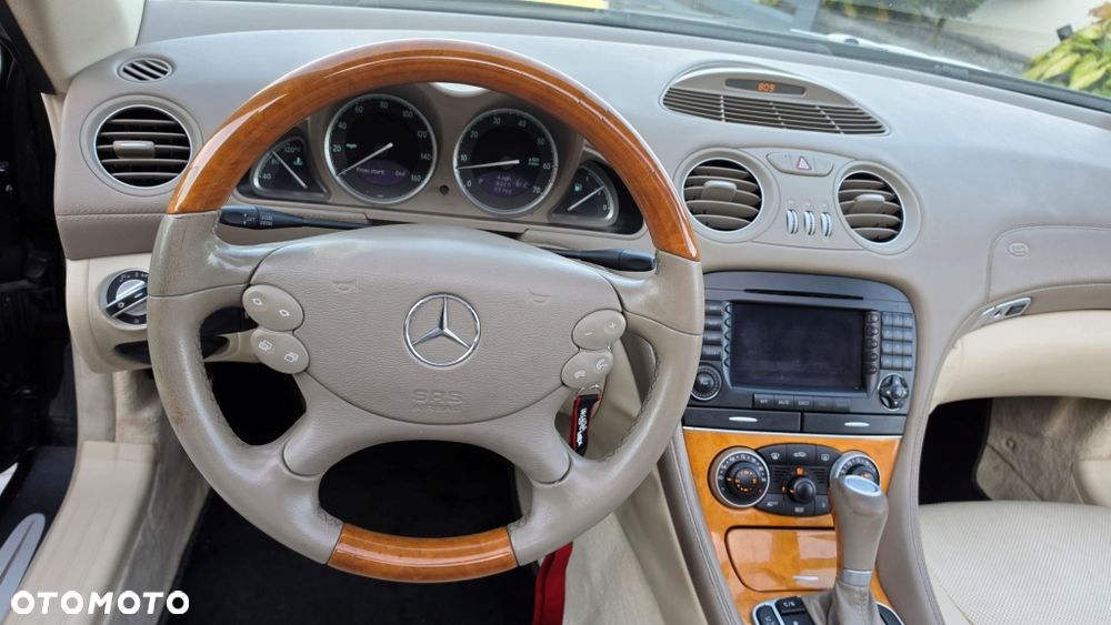 Mercedes-Benz SL 500 - 22