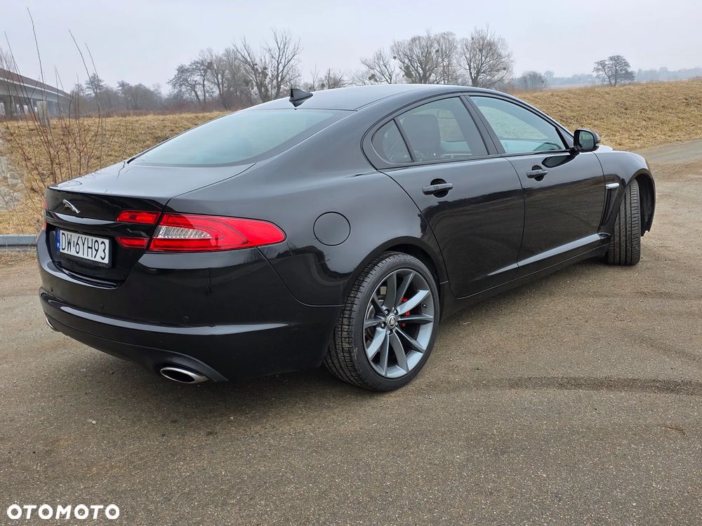 Jaguar XF 3.0 T AWD Classic - 30