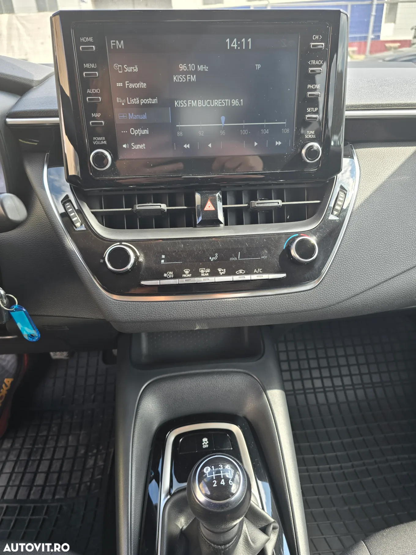 Toyota Corolla - 14