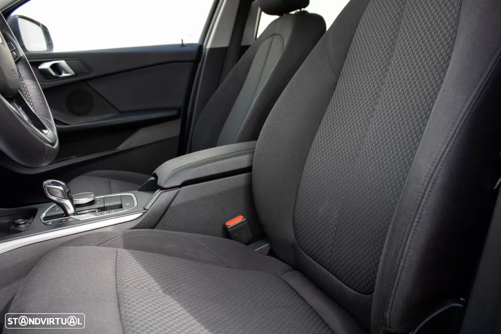 BMW 116 d Aut. Advantage - 12