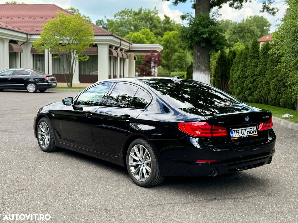 BMW Seria 5 520d xDrive AT - 4
