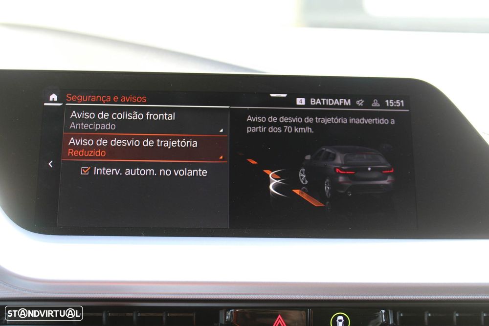 BMW 116 d Pack Essence - 41