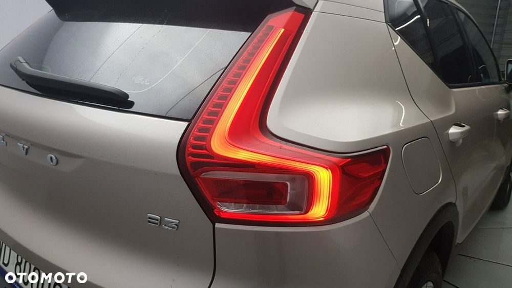 Volvo XC 40 - 12