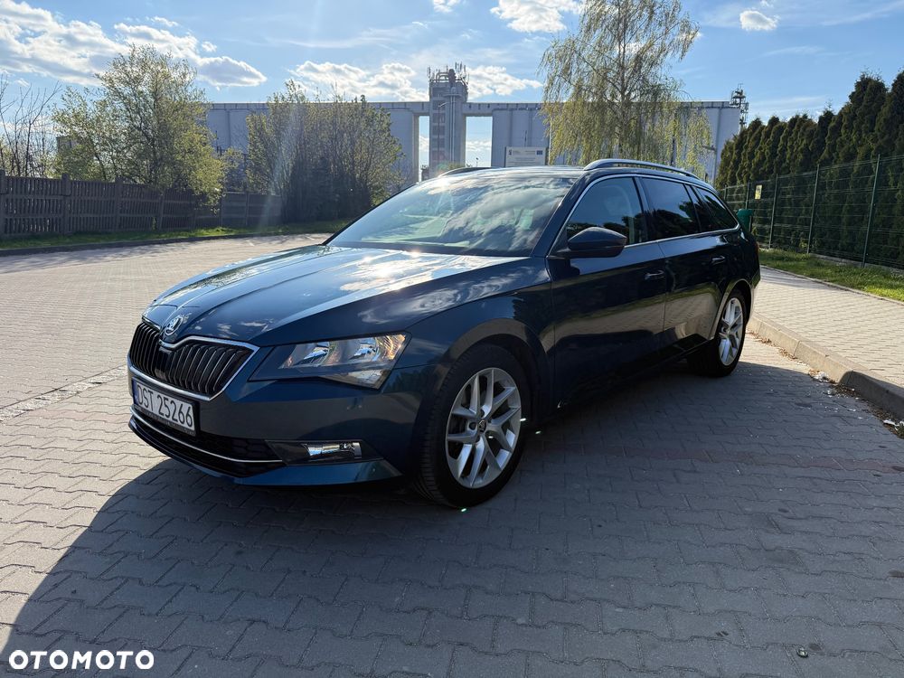 Skoda Superb 2.0 TDI Ambition - 3
