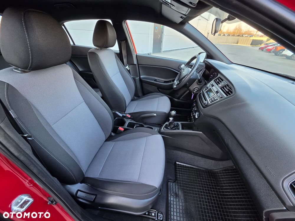 Hyundai i20 1.2 Fresh - 9