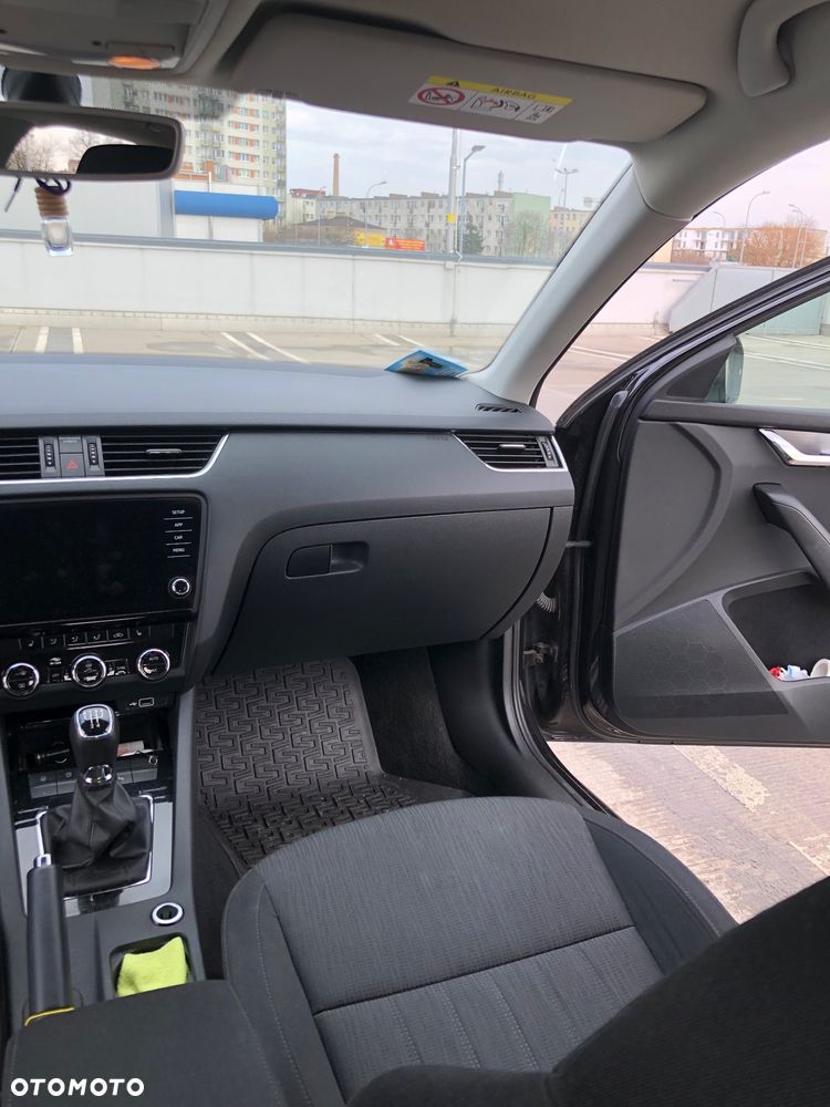 Skoda Octavia 1.6 TDI Ambition - 12