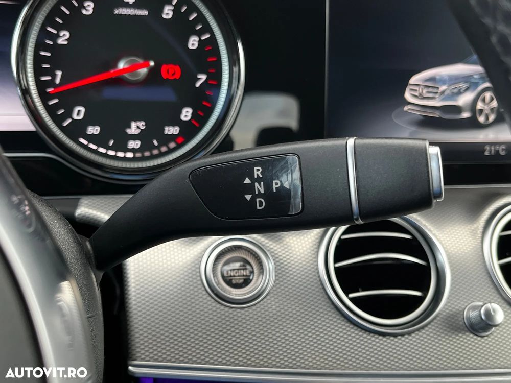 Mercedes-Benz E 200 4Matic T 9G-TRONIC - 18