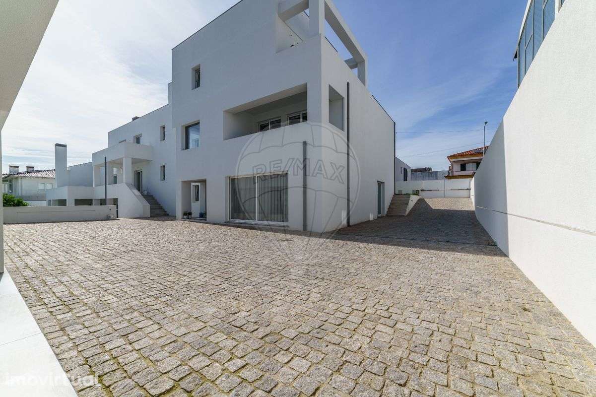 Moradia T7 para venda - Grande imagem: 5/50