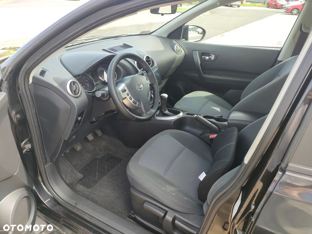 Nissan Qashqai 1.6 Visia - 6