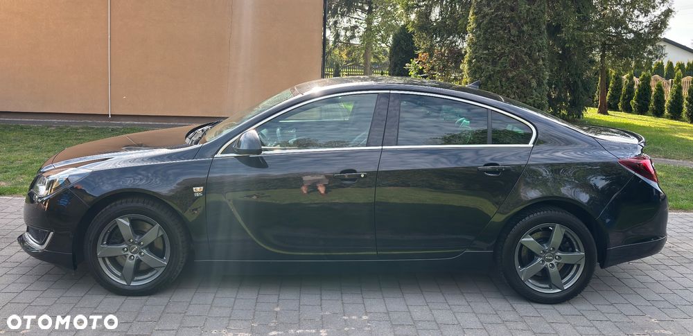 Opel Insignia 2.0 T Cosmo S&S - 10