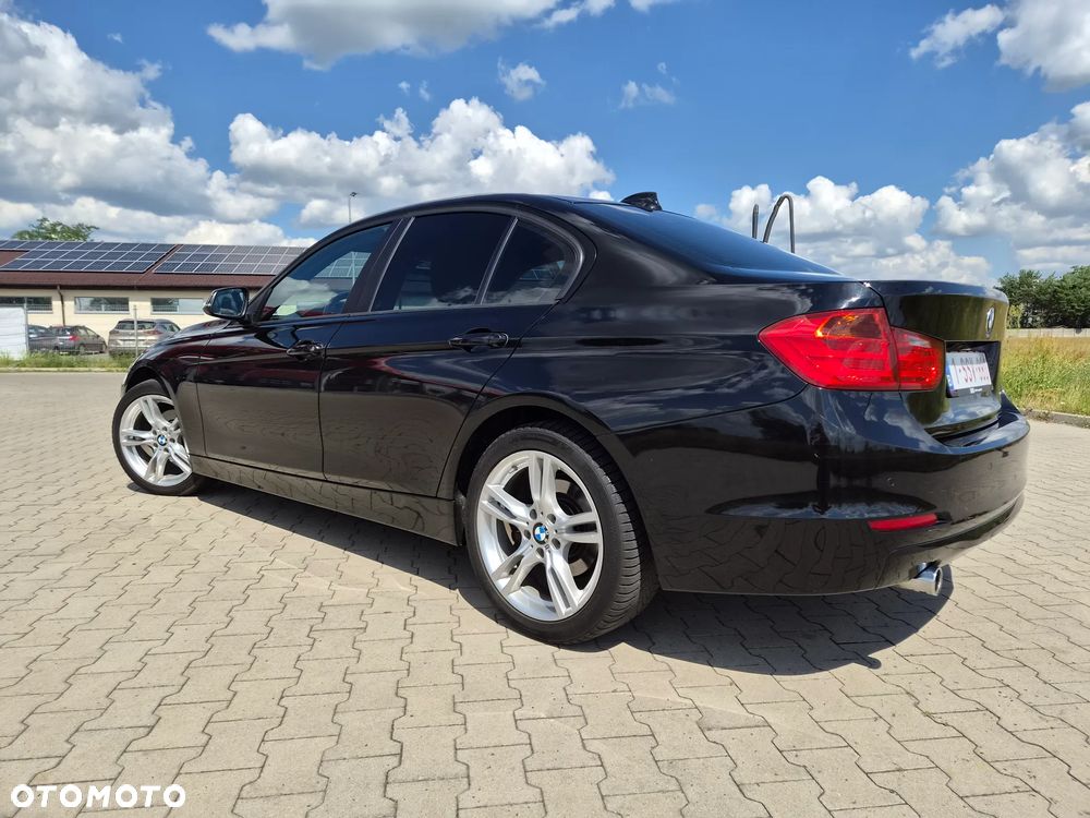 BMW Seria 3 316d - 5