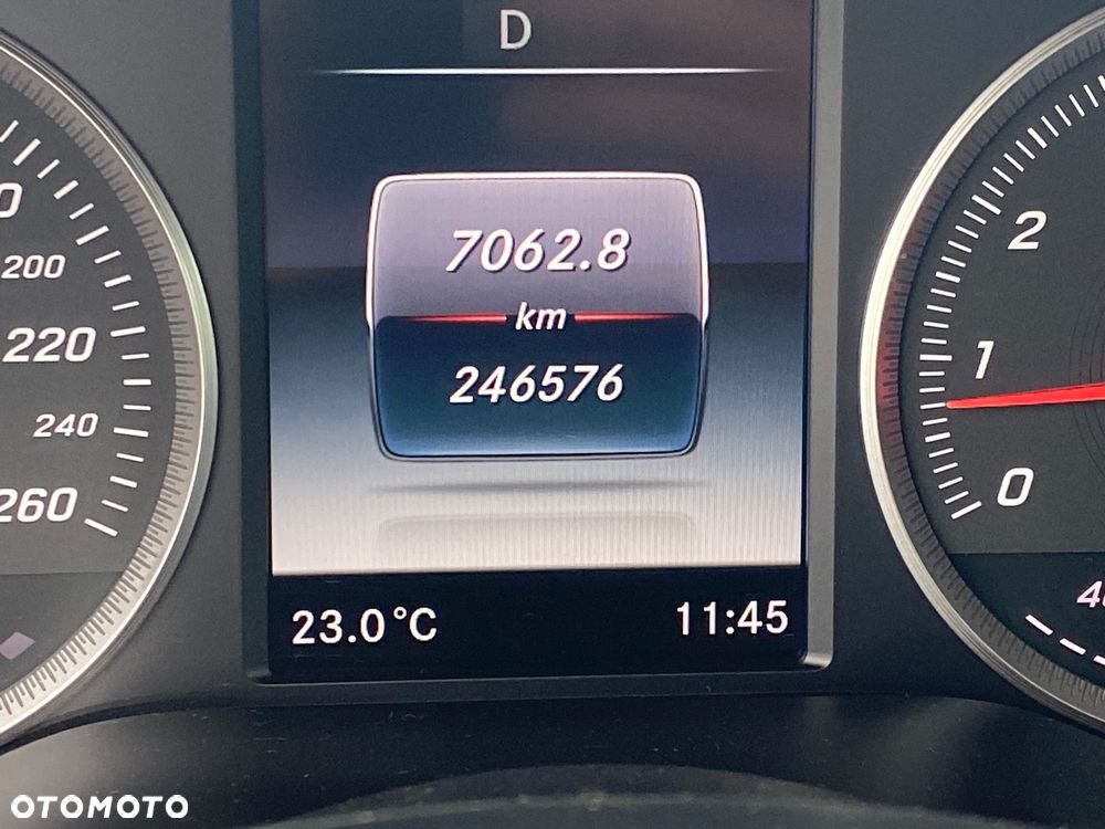 Mercedes-Benz GLC 250 4-Matic - 18