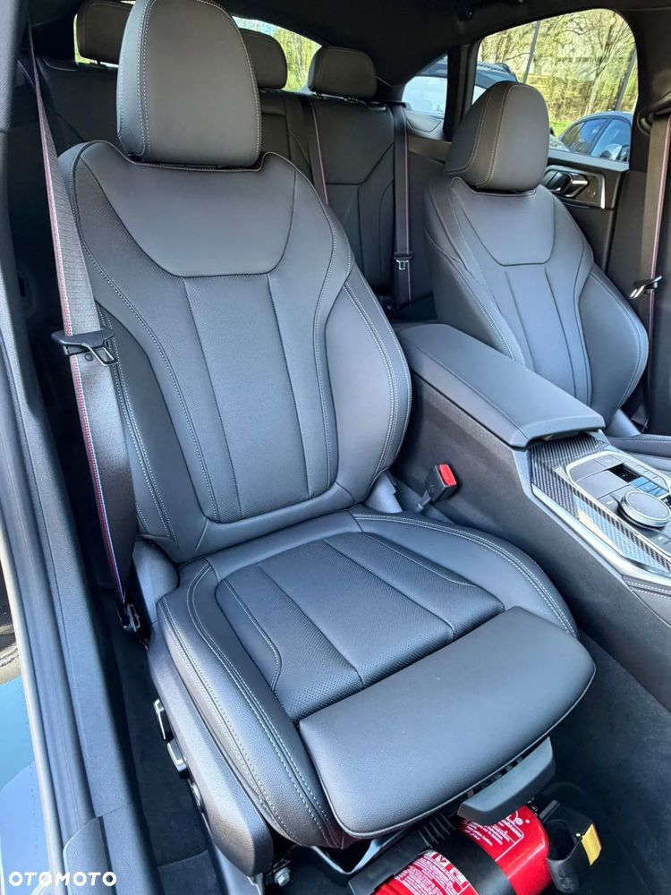 BMW i4 - 9
