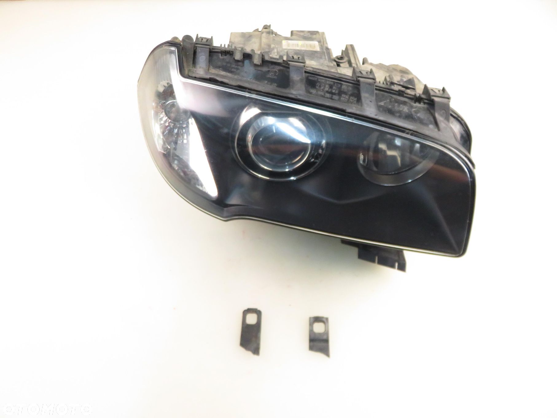 LAMPA PRAWA PRZEDNIA BMW X3 (E83) BI-XENON 1307022385 - 1