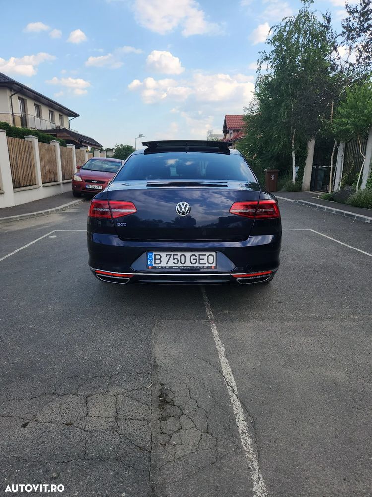 Volkswagen Passat - 6