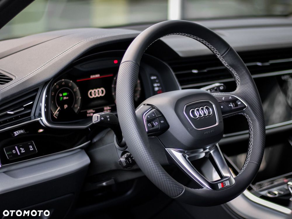 Audi Q7 - 37