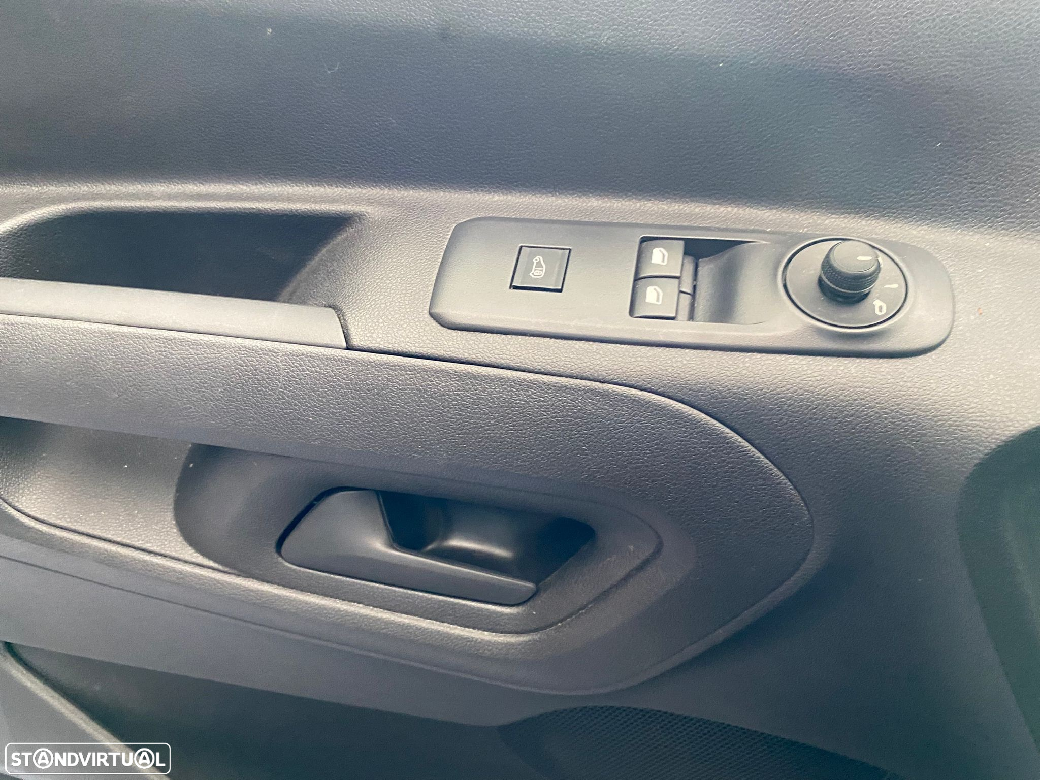 Citroën Berlingo 1.5 BlueHDi M Shine - 9