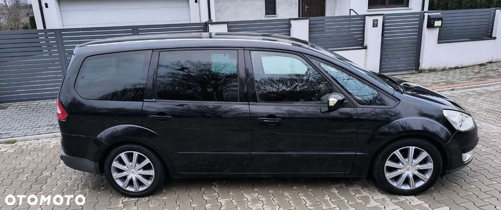 Ford Galaxy - 10
