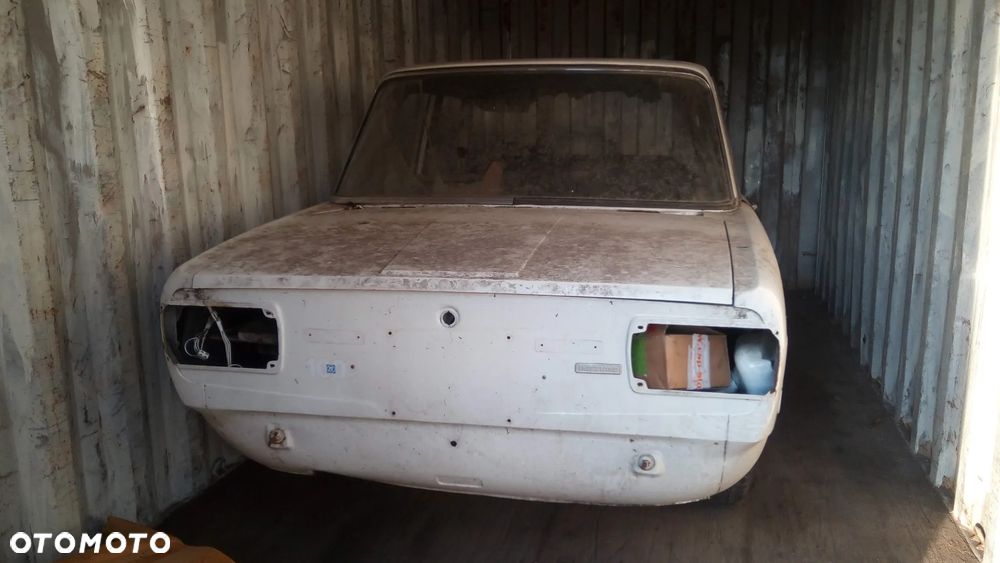 Lancia Inny - 12