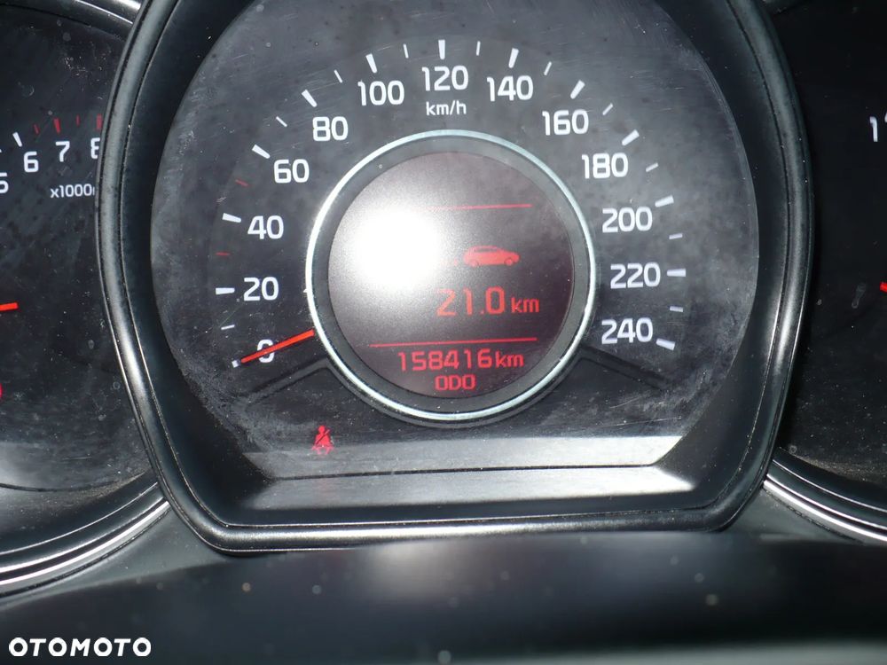 Kia Ceed 1.6 GDI Dream-Team Edition - 25