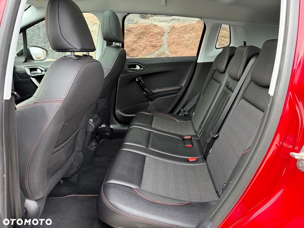 Peugeot 2008 PureTech 110 Stop&Start EAT6 GT-Line Edition - 12