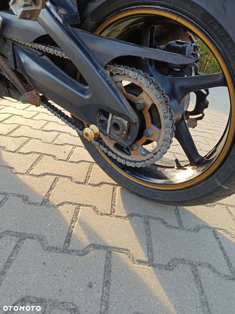 Yamaha FZ - 6