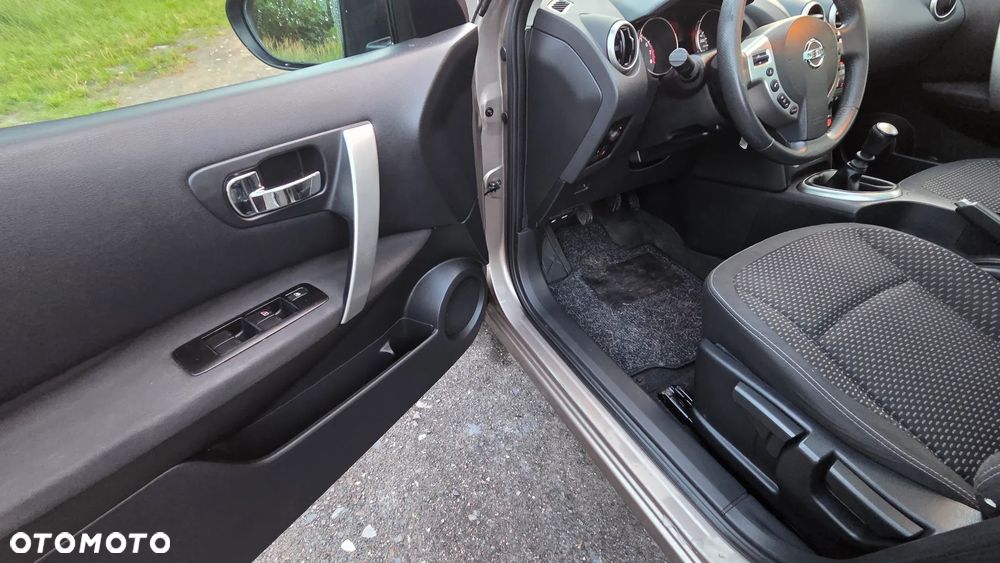 Nissan Qashqai - 13