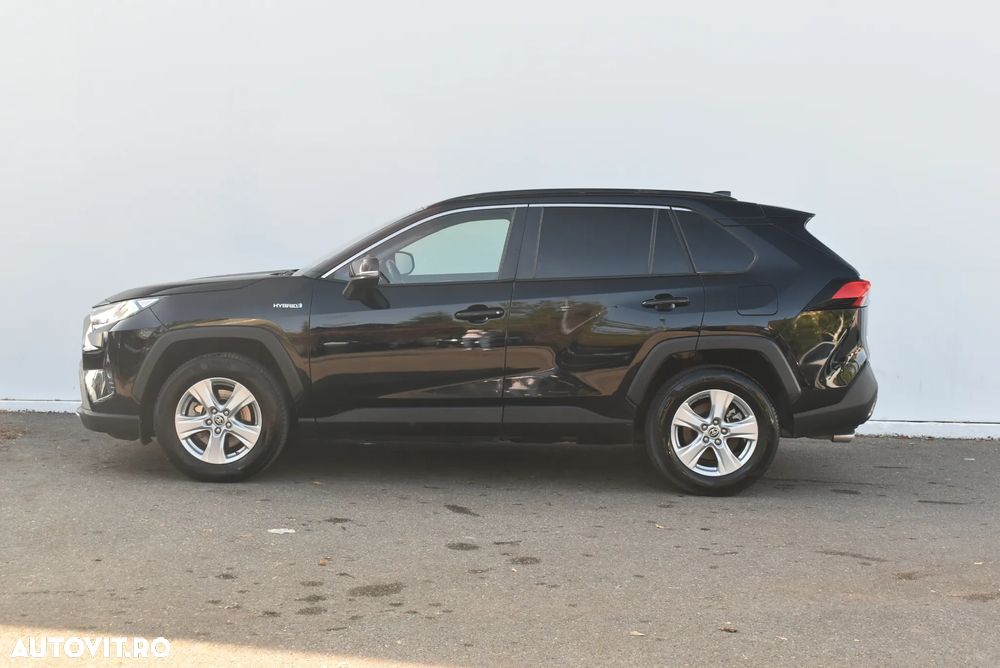 Toyota RAV4 - 9