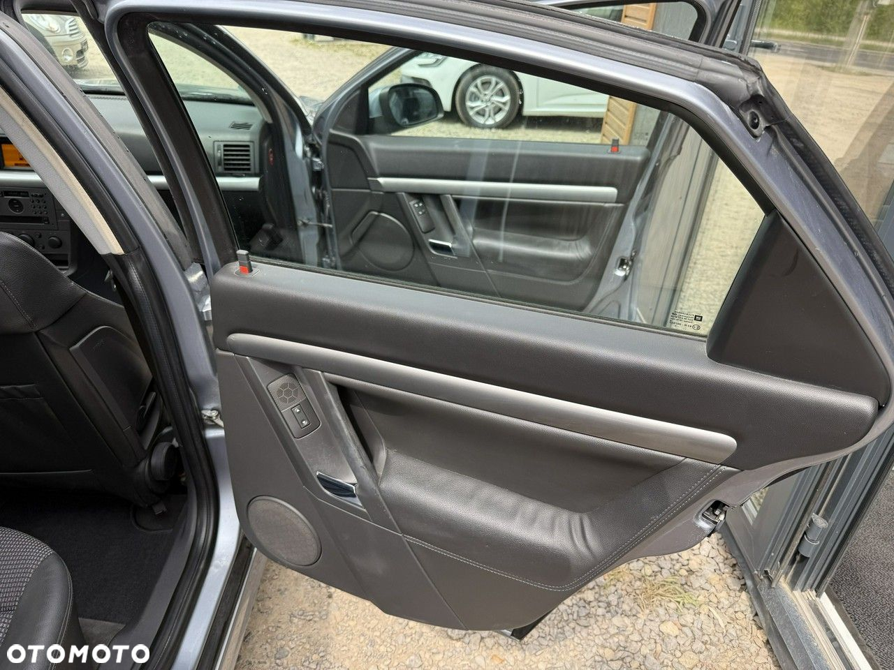 Opel Vectra - 15