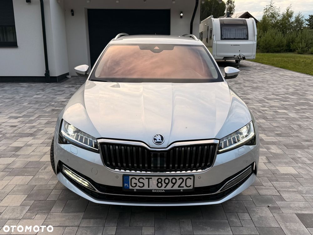 Skoda Superb 2.0 TDI SCR Style DSG - 5