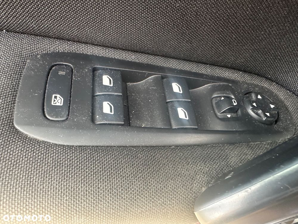 Peugeot 308 BlueHDi 100 Stop & Start Active - 23