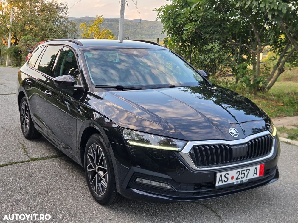 SKODA Octavia 2023 — imagine 12