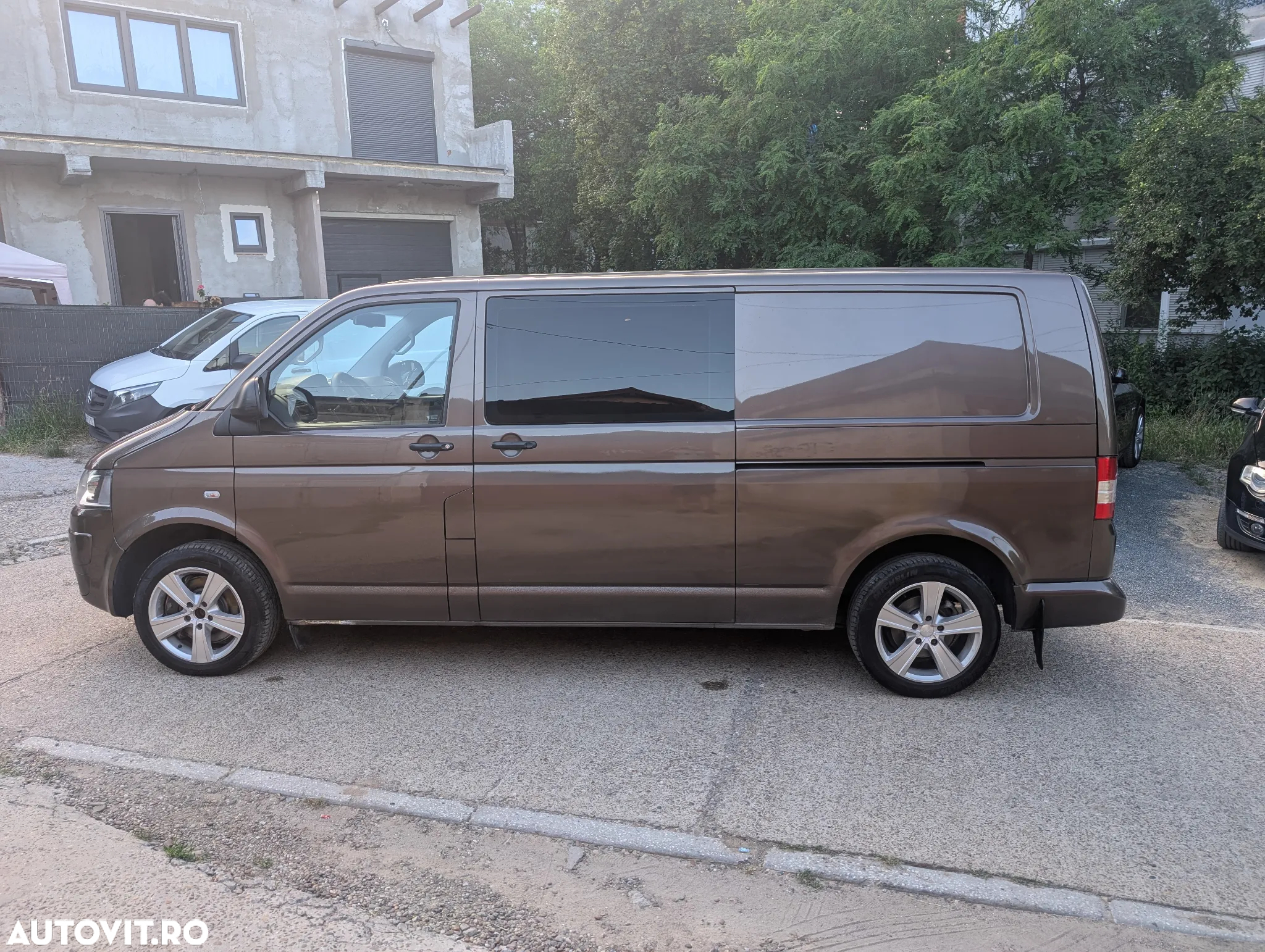 Volkswagen Caravelle T6 2.0 TDI KR Comfortline DSG 4M - 6