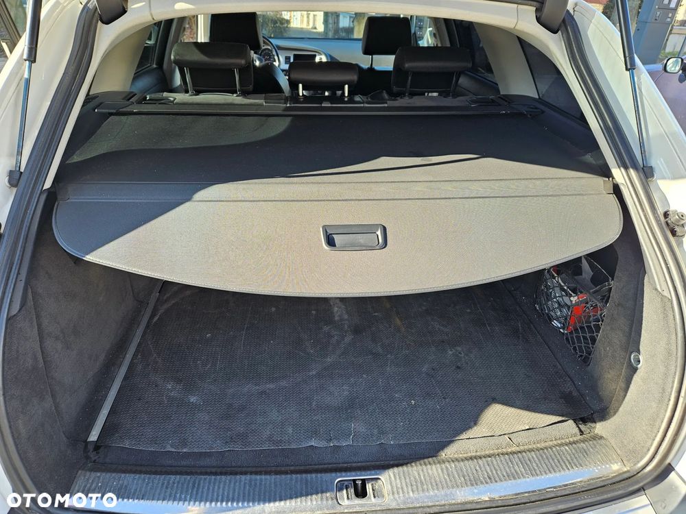 Audi A6 Allroad - 16