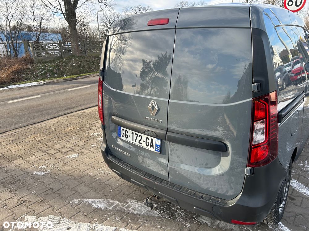 Renault Express - 17