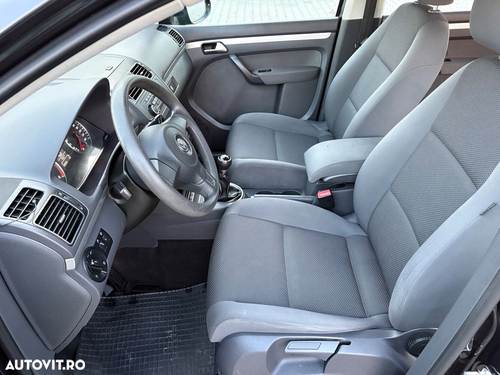 Volkswagen Touran 1.6 TDI BlueMotion Technology Comfortline - 5