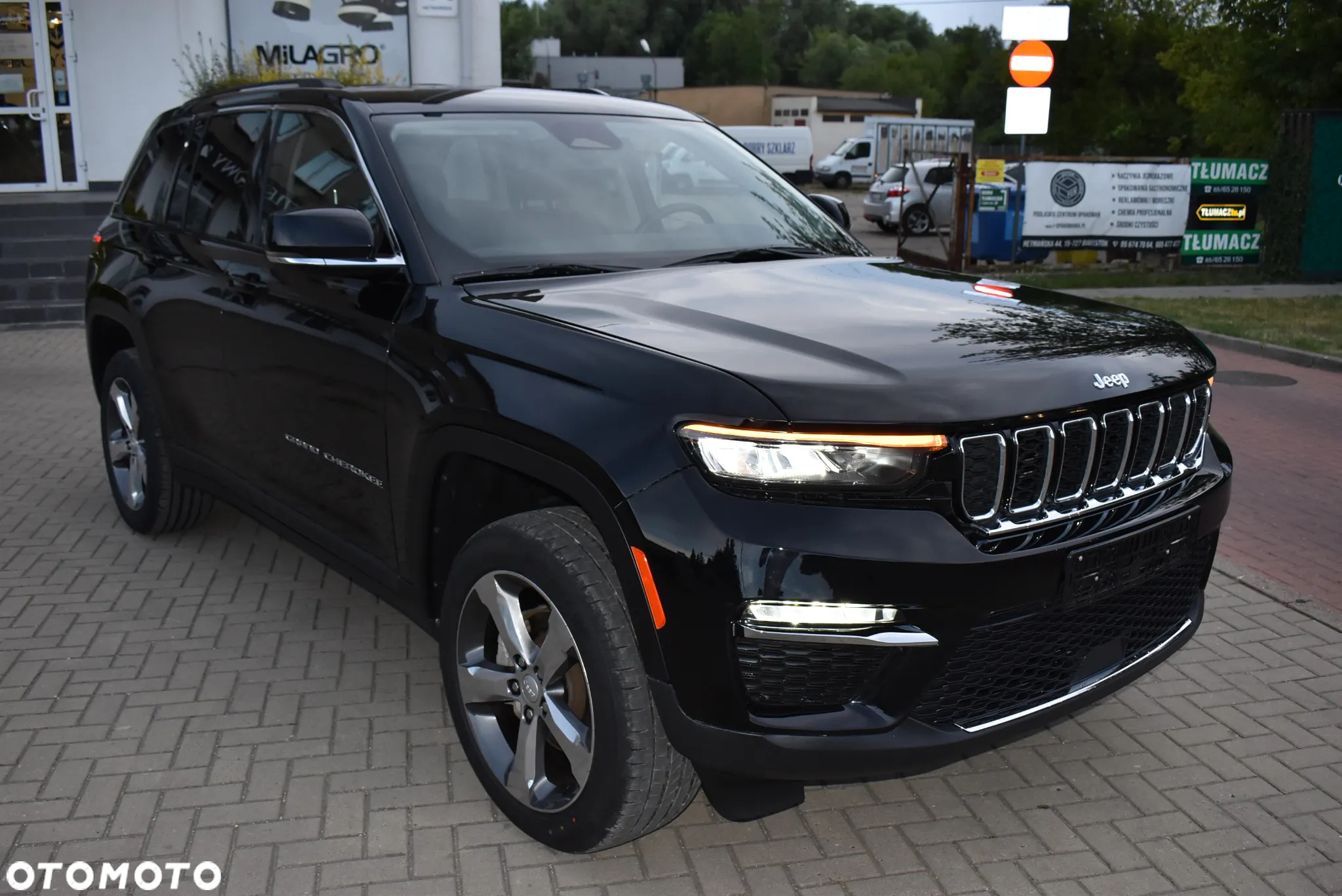 Jeep Grand Cherokee - 3