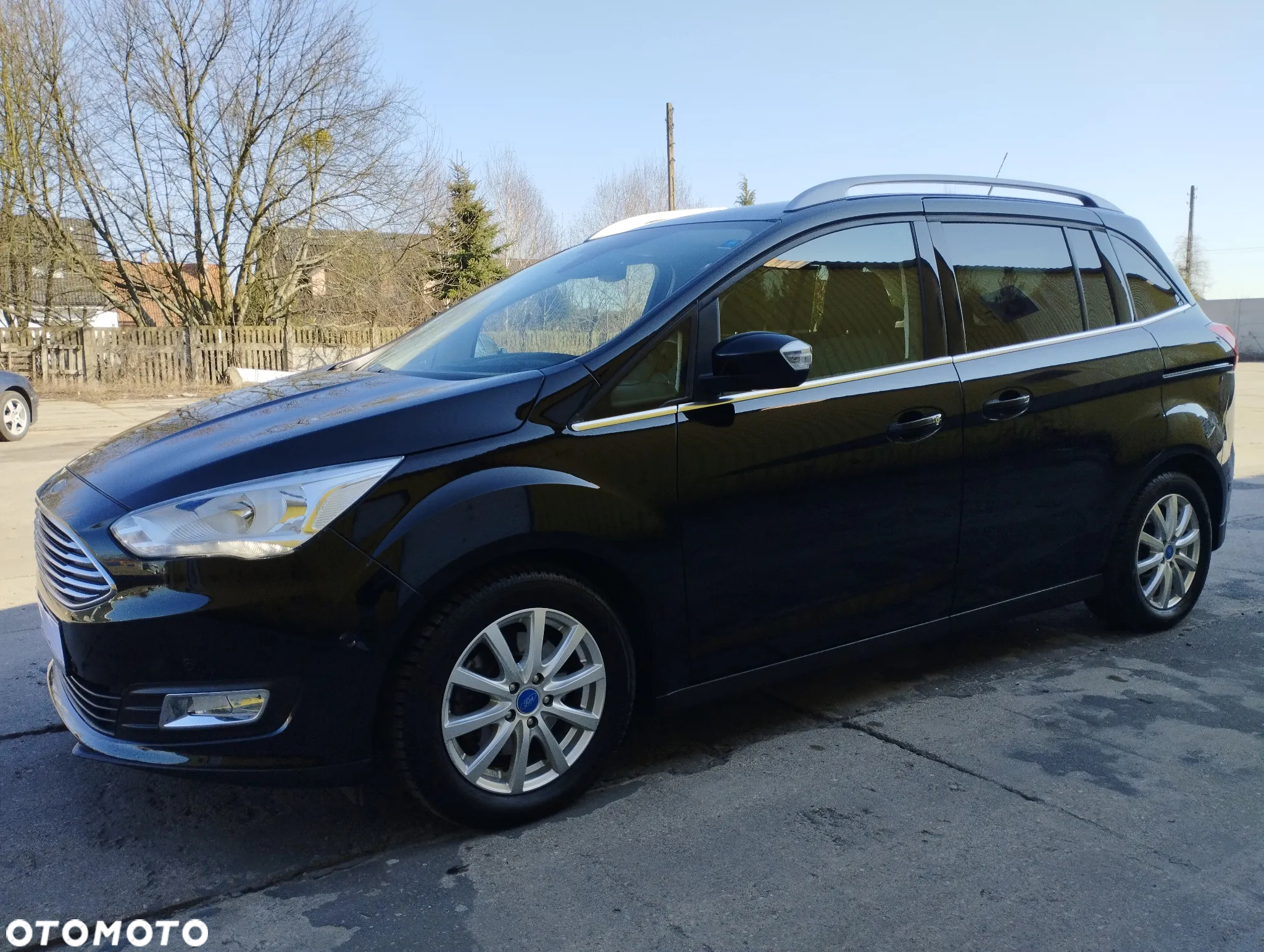 Ford Grand C-MAX 1.5 EcoBoost Start-Stopp-System Titanium - 2