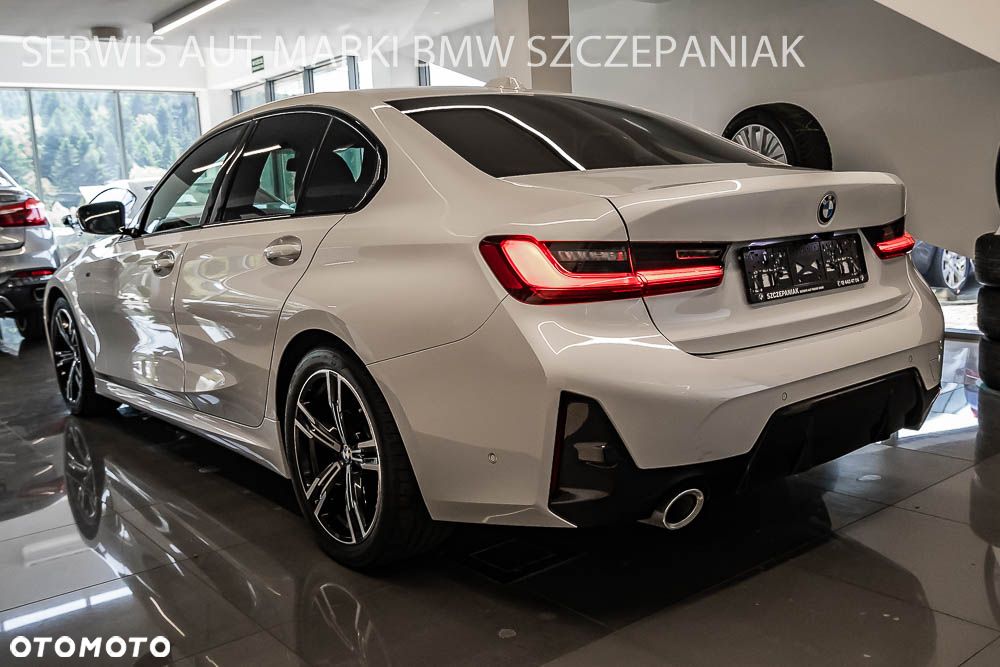 BMW Seria 3 320d xDrive mHEV M Sport sport - 7