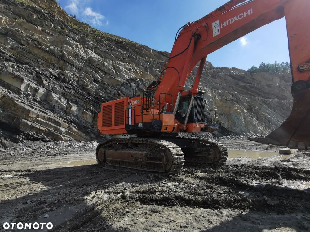 Hitachi ZX1200 - 34
