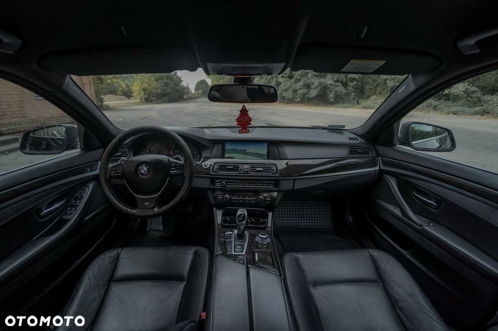 BMW Seria 5 - 10