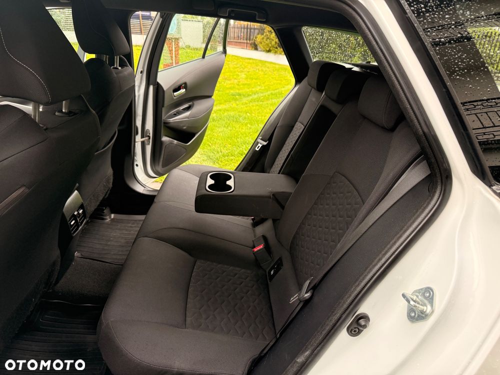 Toyota Corolla 1.8 Hybrid Comfort - 19